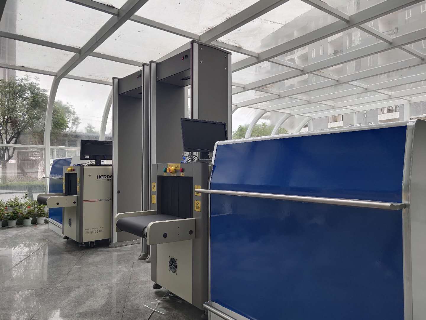 牧原教學安檢設備